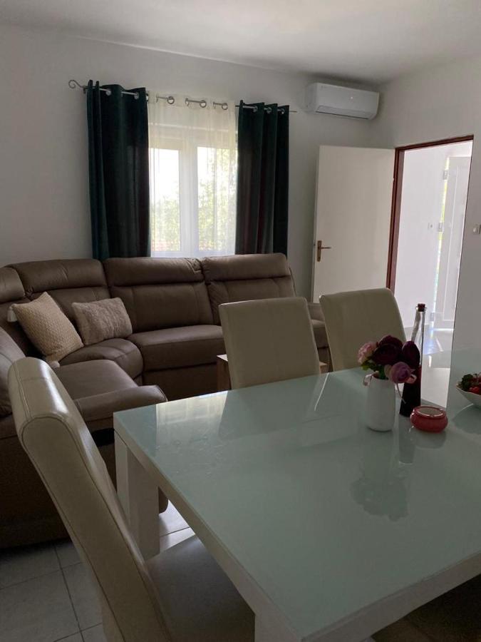 Holiday House Ana Skradin Exterior foto